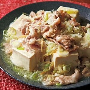 豆腐の豚バラねぎオイル蒸し
